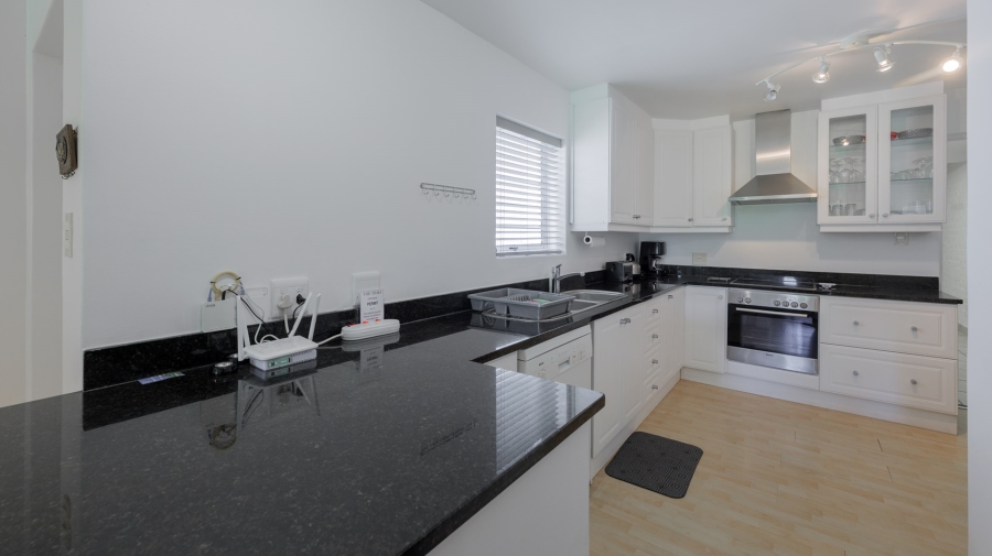 3 Bedroom Property for Sale in Struisbaai Western Cape